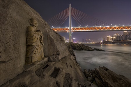 勒是雾都-大桥-城市-夜晚-长江 图片素材
