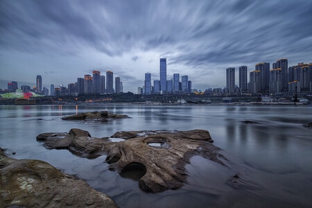 风景-城市建筑-天空-长江流域-石滩 图片素材