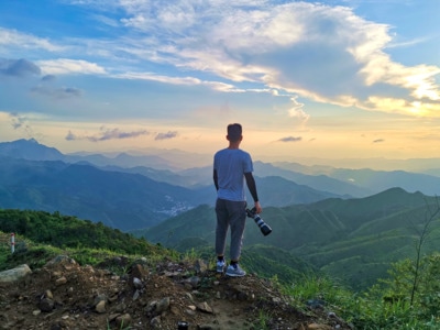 纪实人文-风景-游客-拍客-男性 图片素材