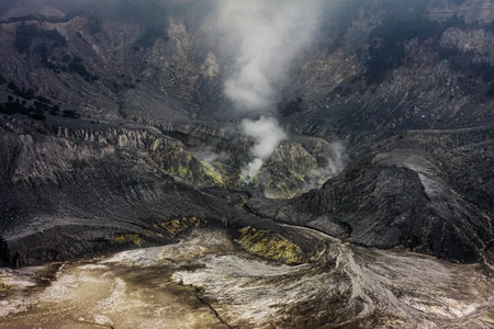 印尼-万隆-覆舟火山-风光-火山 图片素材