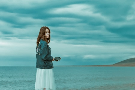 青海湖-人像-女人-女性-美女 图片素材