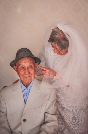 爷爷奶奶-婚纱-老人-男人-男性 图片素材