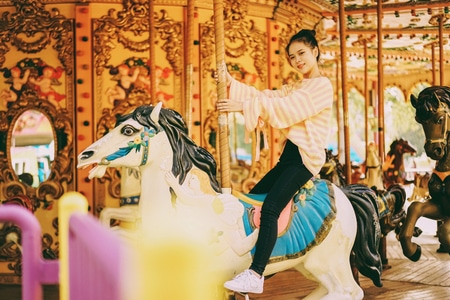 笑容-写真-肉丸喵酱-游乐园-女人 图片素材