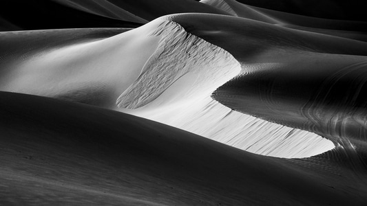 自然风光-沙漠-黑白-美女-沙漠 图片素材