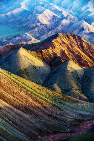 风景-自然风光-峡谷-画-努尔加大峡谷 图片素材