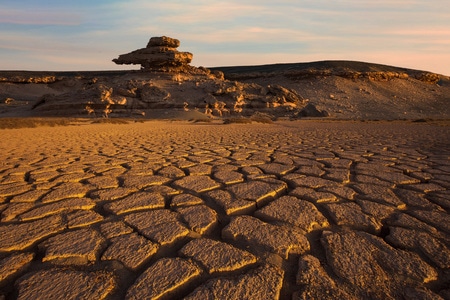 自然风光-雅丹地貌-岩石-沙漠-风景 图片素材
