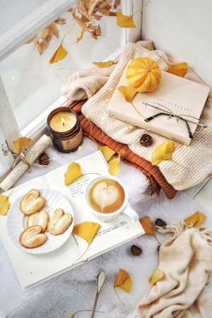 早餐-咖啡-暖色-亮调-美食 图片素材