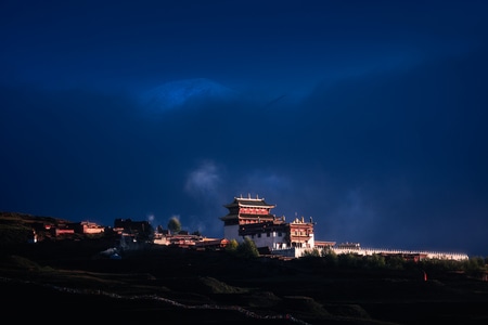 风光-雪山-寺庙-日出-古建筑 图片素材