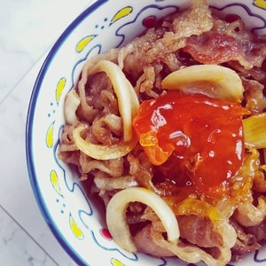 北京市-夏天-糖水桃子-日式肥牛饭-腌制鸡蛋 图片素材