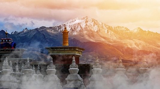 雪山-旅行-风光-塔-自然 图片素材