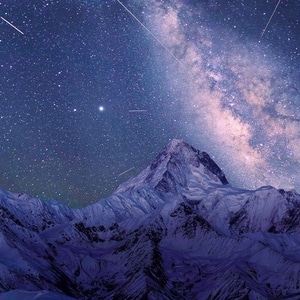 藏地-旅行-甘孜藏族自治州-星空-银河 图片素材