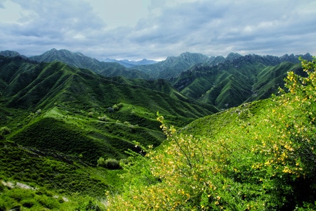 新疆-东天山-货郎峡-户外-风光 图片素材
