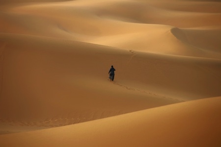 鄯善沙漠-户外-徒步-沙漠-沙丘 图片素材