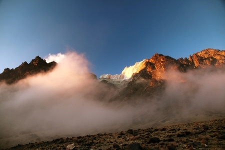 旅行-徒步-登山-风景-山 图片素材