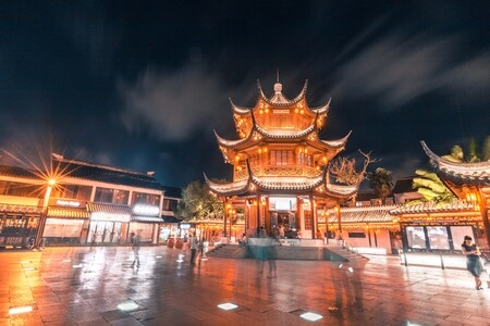上海-城市-老街-夜景-灯光 图片素材