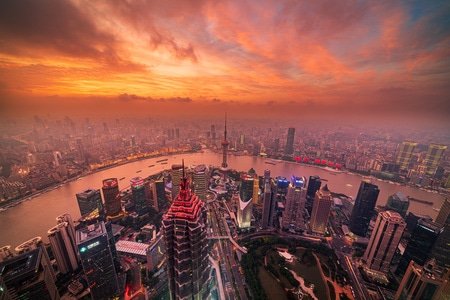 建国七十周年-晚霞-火烧云-环金中心-魔都 图片素材