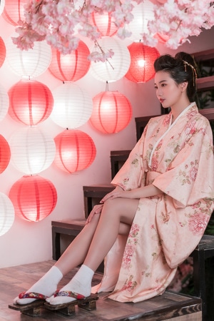 上海-和风-麻花-女人-女性 图片素材