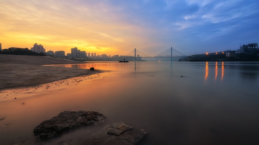 看你的城市-桥-江河-风光-暮色 图片素材