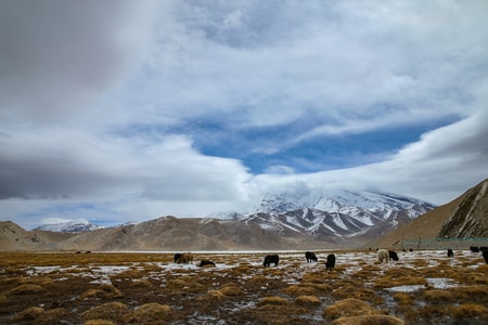 旅游-摄影-间歇泉-天空-风景 图片素材