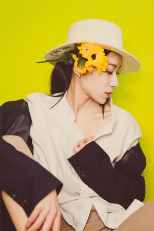我的2019-少女-秋冬-摄影-写真 图片素材