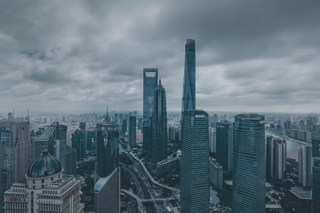环球金融中心-金茂大厦-上海之巅-高楼大厦-阴天 图片素材