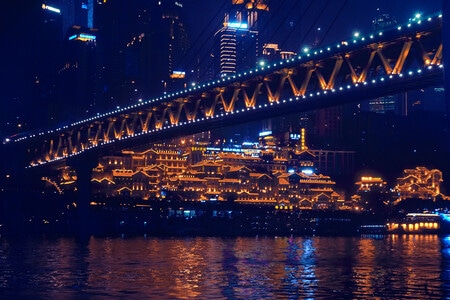 7日打卡挑战-城市-旅行-建筑-夜景 图片素材