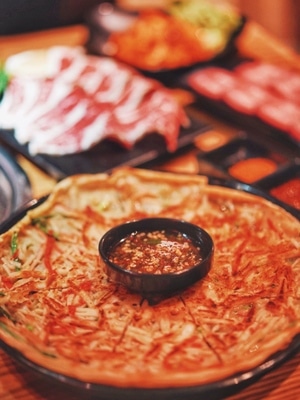 上海探店-上海-美食-烤肉-夜宵 图片素材