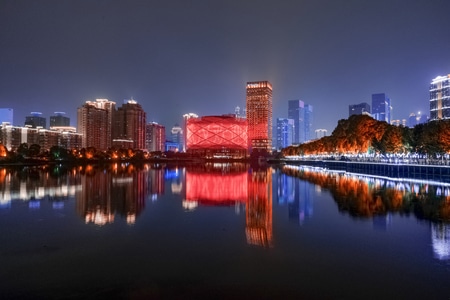 武汉加油-疫情-武汉-灯火通明-黑夜 图片素材