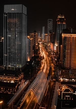 武汉加油-武汉-黑夜-灯火通明-车流 图片素材
