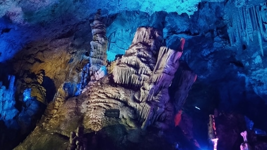 人间百味-遇见-景点-溶洞-柞水溶洞 图片素材