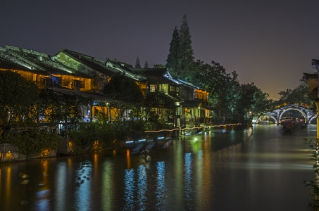 夜景-水乡-风景-河-河面 图片素材