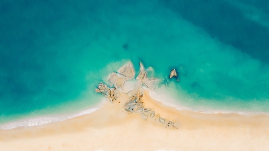 海岸线-海滩-上帝视角-航拍-海岸线 图片素材