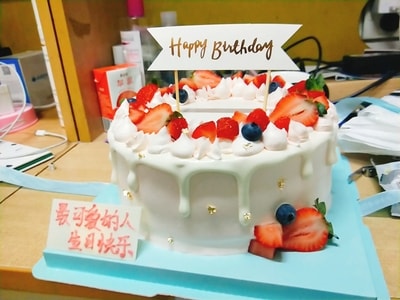 纪实-幸福-蛋糕-生日-成年 图片素材
