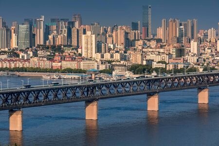 旅行-光影-风光-城市-武汉 图片素材