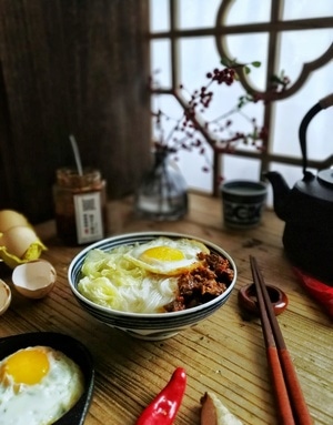 华为手机拍摄-美食-餐厅-美食-食物 图片素材