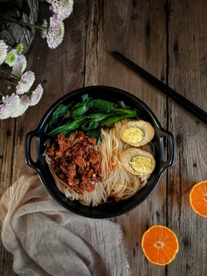 华为手机拍摄-美食-美食-锅-荷兰锅 图片素材