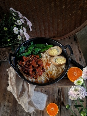 华为手机拍摄-美食-美食-盘子-锅 图片素材