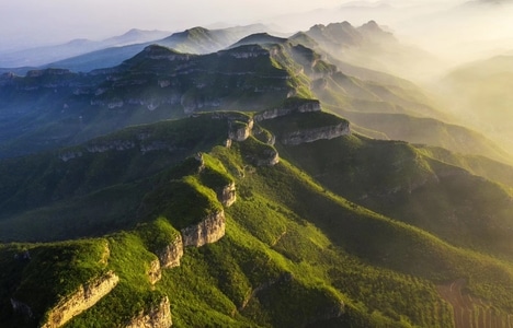 光影-楼子山-辽宁省-喀左县-山 图片素材