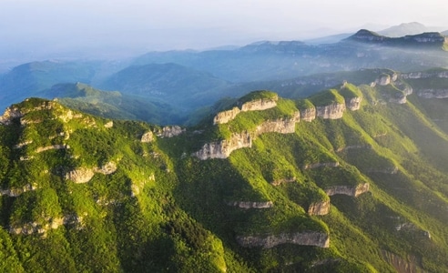 光影-楼子山-辽宁省-喀左县-山 图片素材