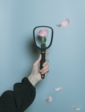 超现实主义-人像-花-鲜花-花瓣 图片素材