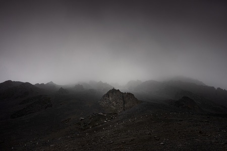 旅行-岗什卡雪峰-青海-雨云-乌云 图片素材