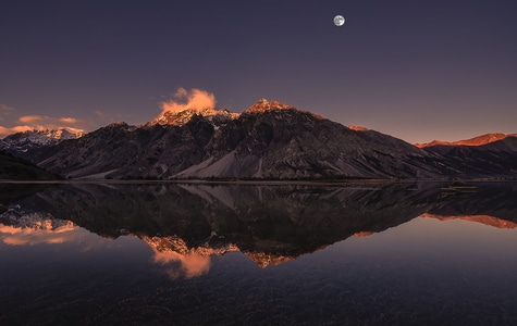 光之虔诚-日照金山-风光-水-风景 图片素材