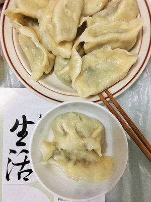 复工-手机摄影-光影-你好2020-武汉加油 图片素材