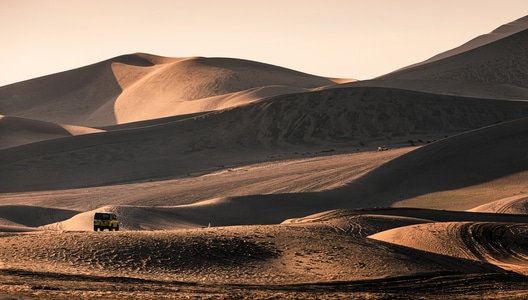 沙漠-光影-风光-色彩-鸣沙山 图片素材