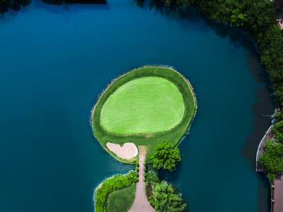 绿色-春-苍翠-高尔夫-草坪 图片素材