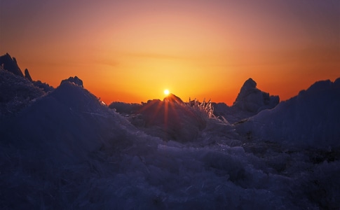 冰排-夕阳-开江-春天-风景 图片素材