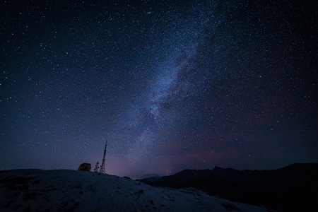 夜景-弱光-高原-雪山-星空 图片素材