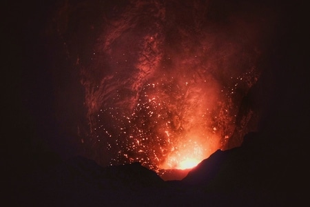 探险-航拍-旅行-瓦努阿图-火山 图片素材