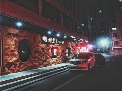 疫情-疫情防控中的新年-建筑-房屋-店铺 图片素材