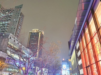 随拍随思-街拍-城市-高楼-大厦 图片素材